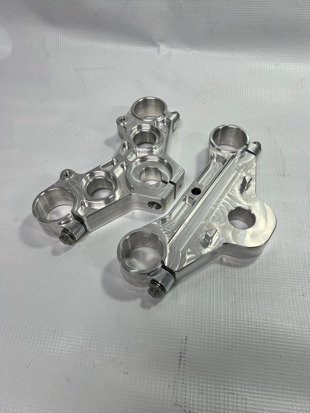39mm Narrow Glide Billet Triple Tree