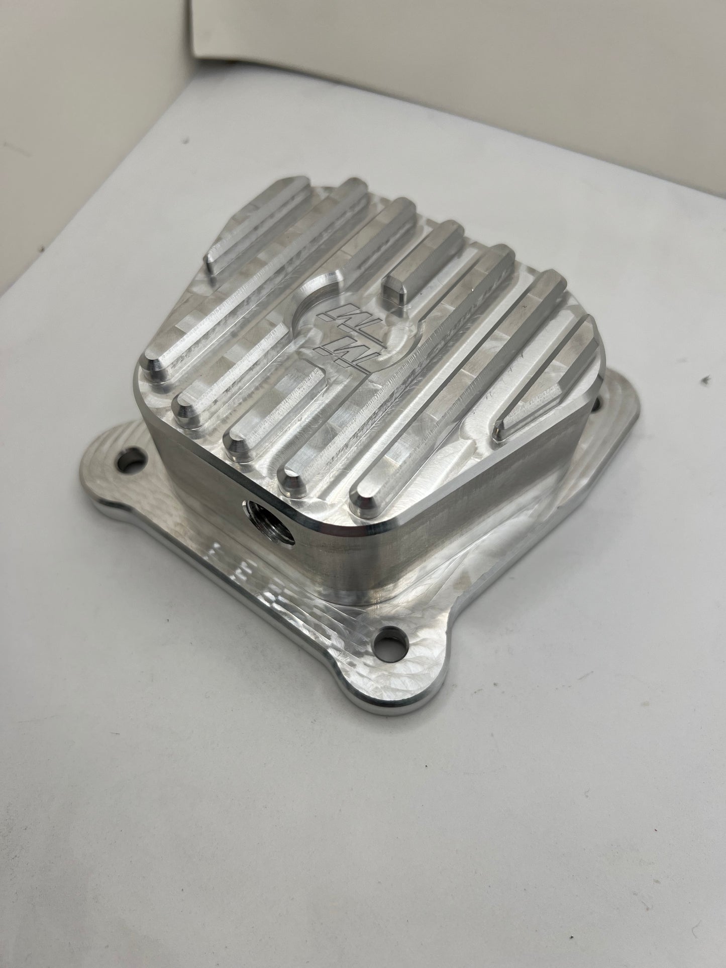 Predator 212 NON-Hemi Billet Valve Cover – CNC 6061 Aluminum